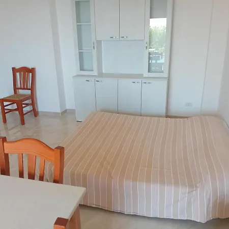 Lejlighed Trilocale Vista Mare A *